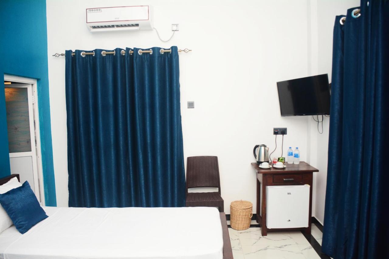 Ayubowan Homestay كاتوناياكى المظهر الخارجي الصورة