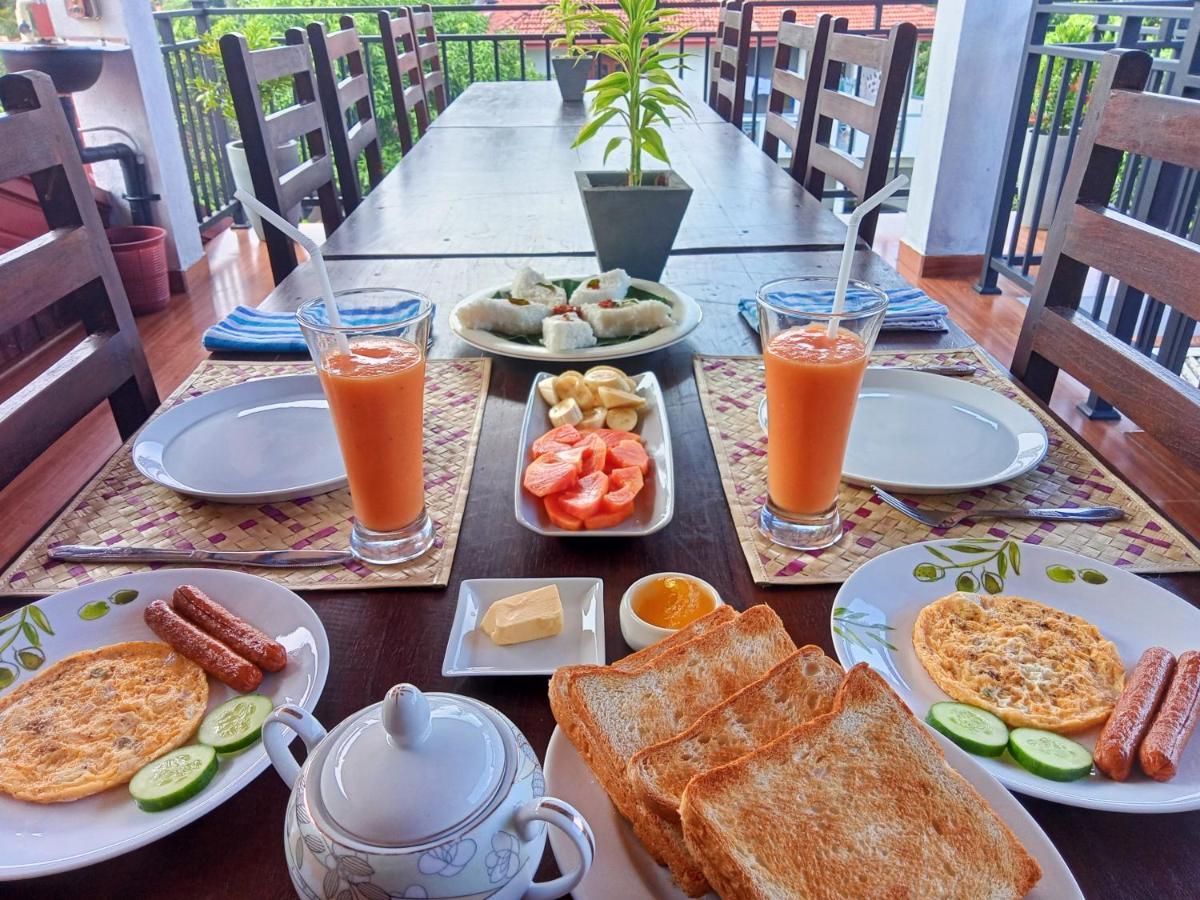 Ayubowan Homestay كاتوناياكى المظهر الخارجي الصورة