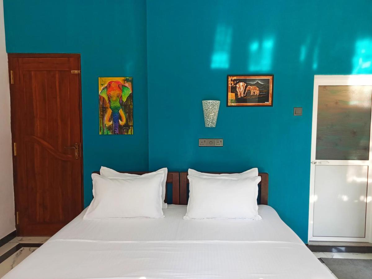 Ayubowan Homestay كاتوناياكى المظهر الخارجي الصورة