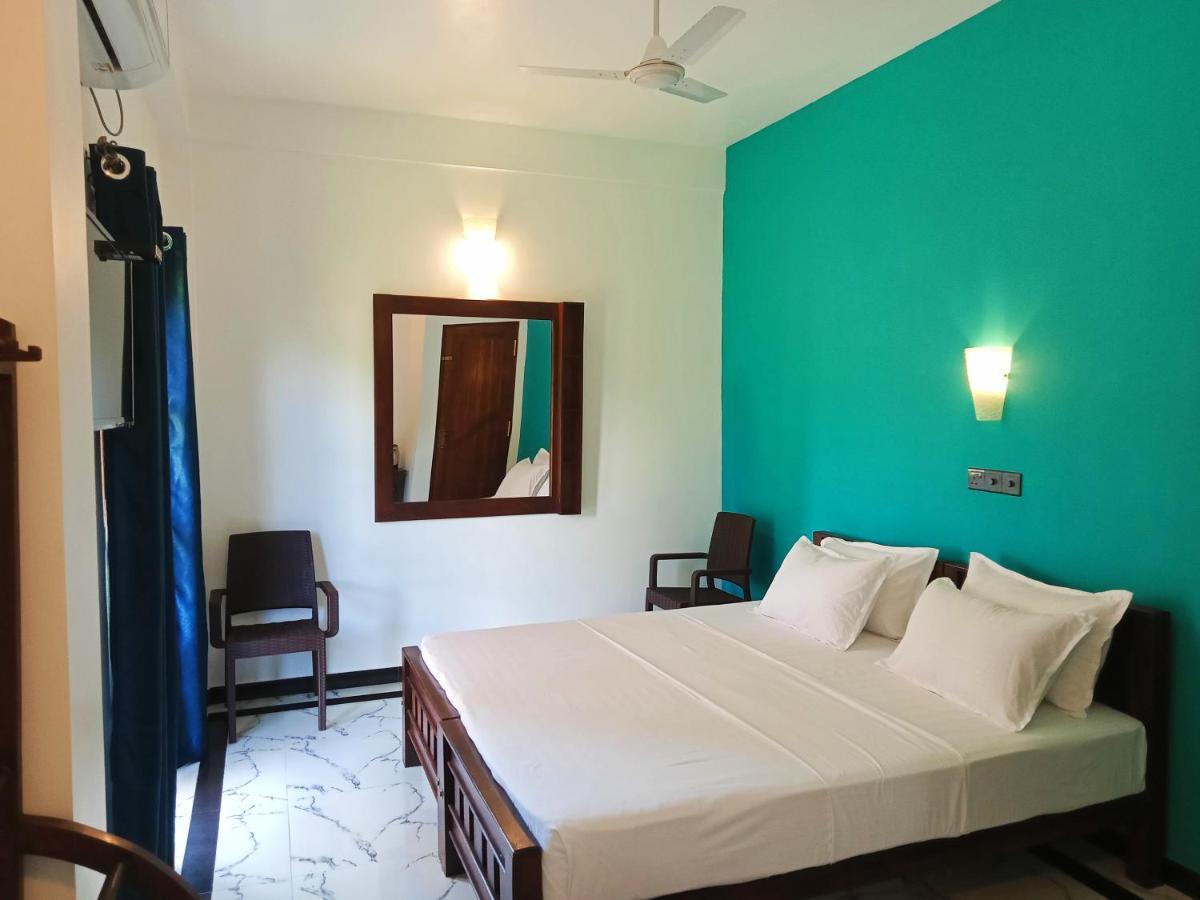 Ayubowan Homestay كاتوناياكى المظهر الخارجي الصورة
